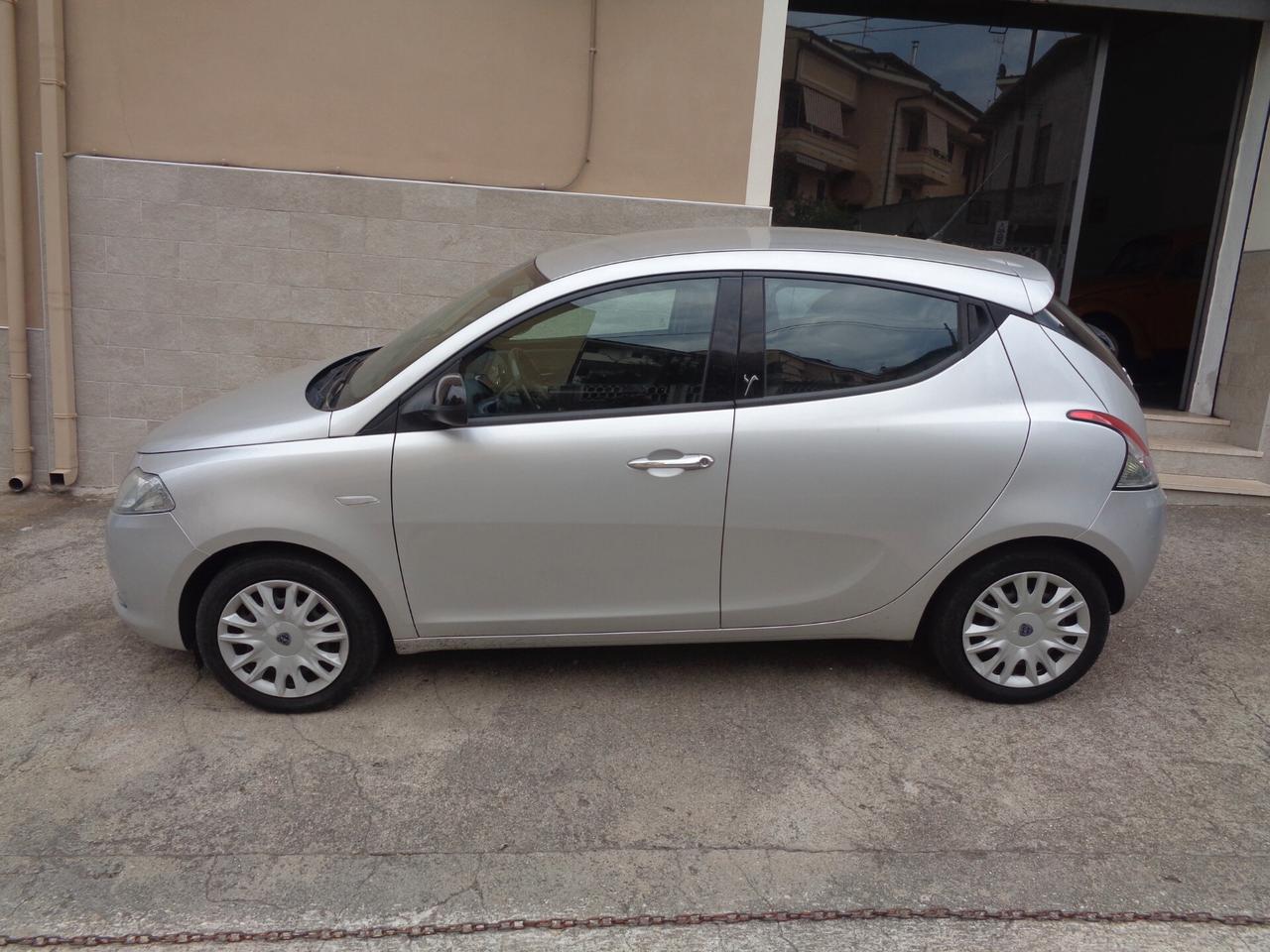 Lancia Ypsilon 1.3 MJT 95 CV S&S Gold (FINANZIABILE)