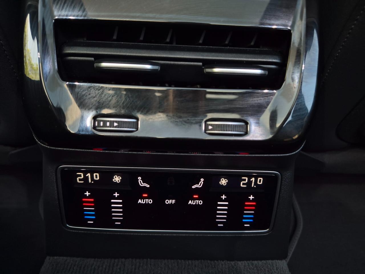 Audi A6 AVANT *NUOVO MODELLO* S LINE EDITION TDI S TRONIC TETTO MATRIX DISPLAY PASS. CLIMA 4ZONE 360° CARPLAY