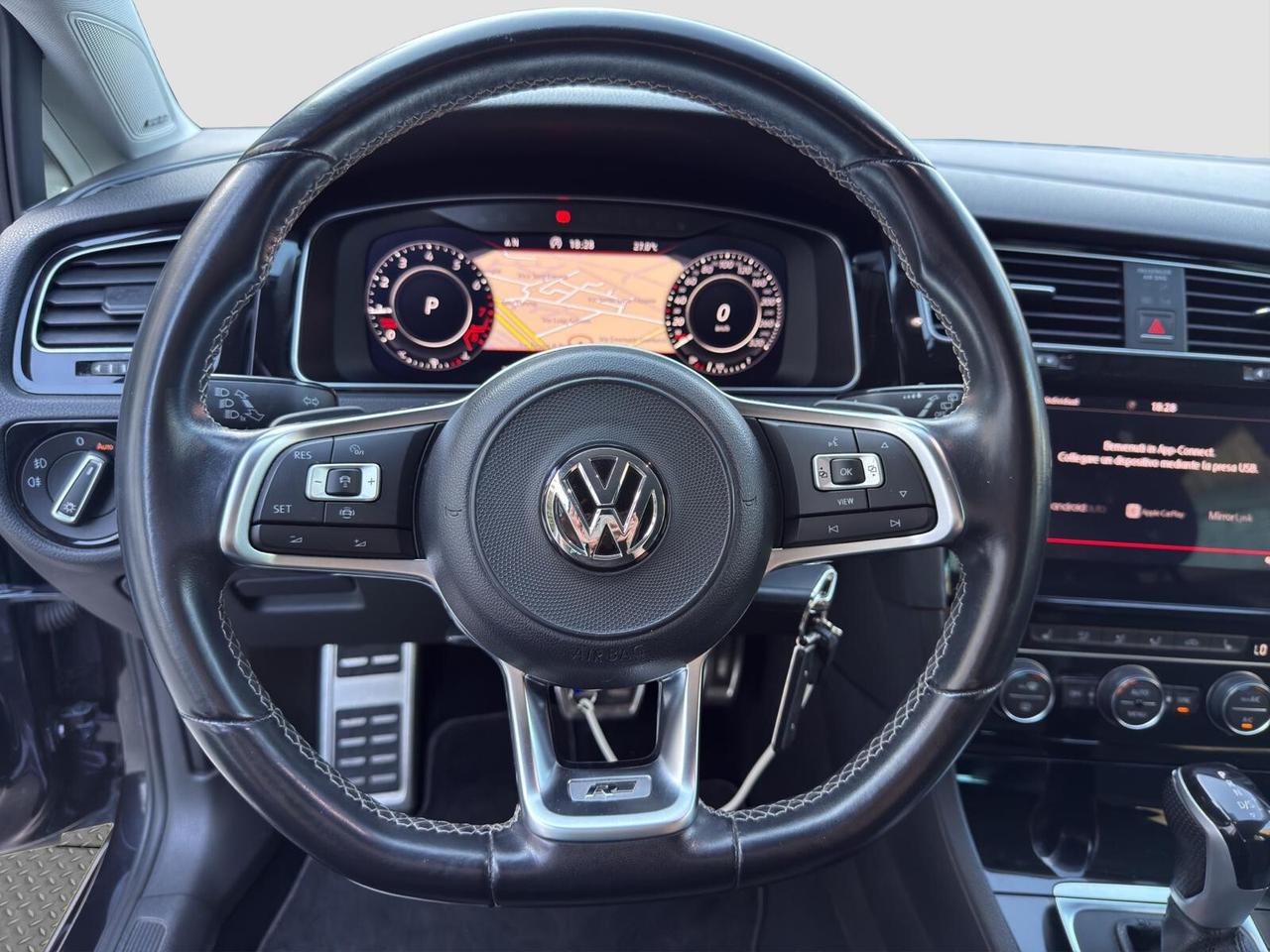 Volkswagen Golf 5p 1.5 tsi 150cv dsg Sport automatica 2018