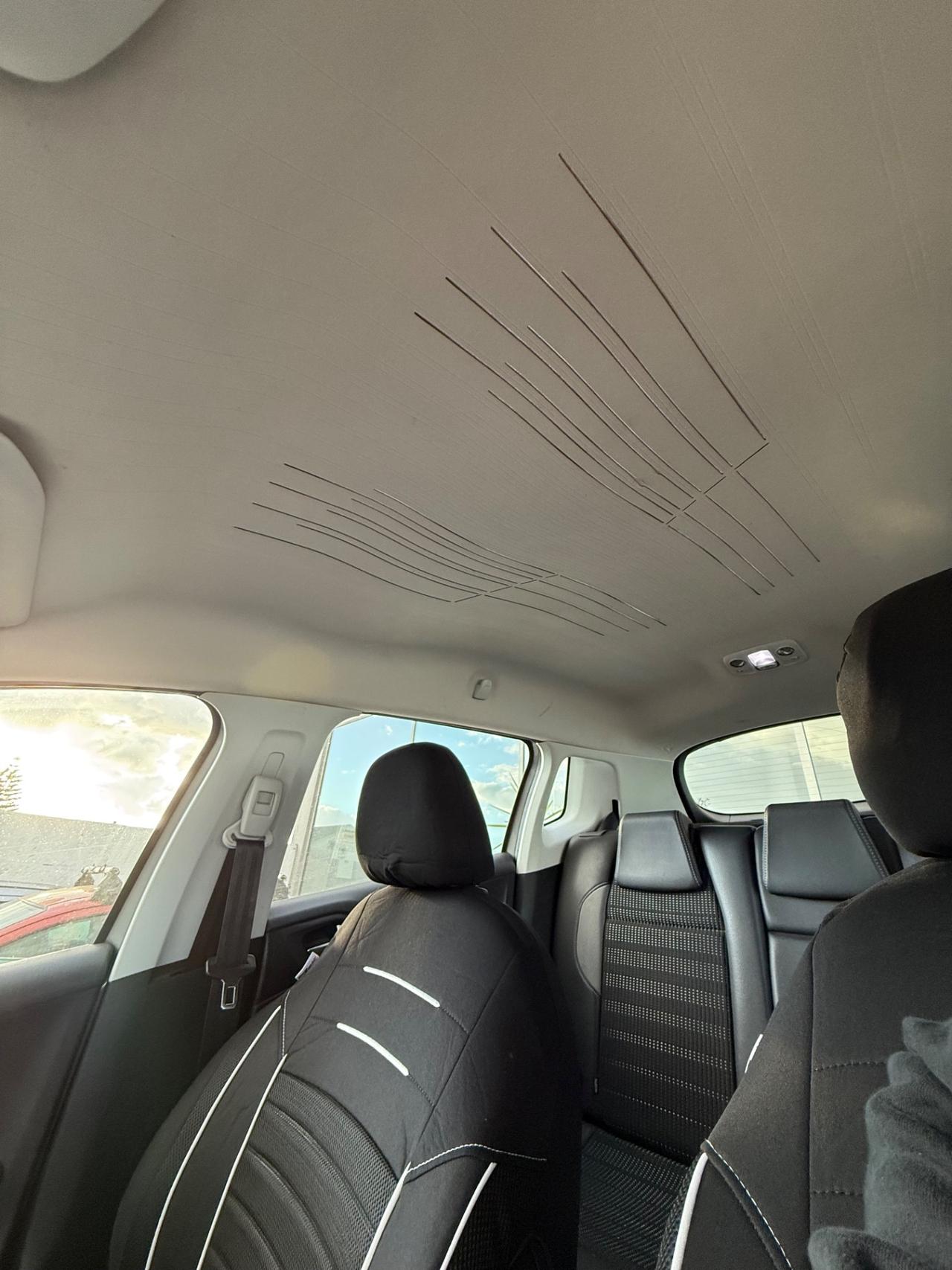 Peugeot 2008 1.6 e-HDi 92 CV Stop&Start