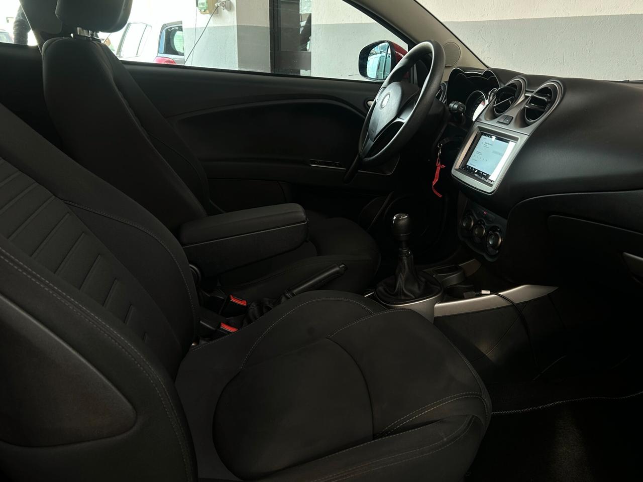 Alfa Romeo MiTo 1.4 78 NAVI (ADATTA PER NEO PATENTATI)