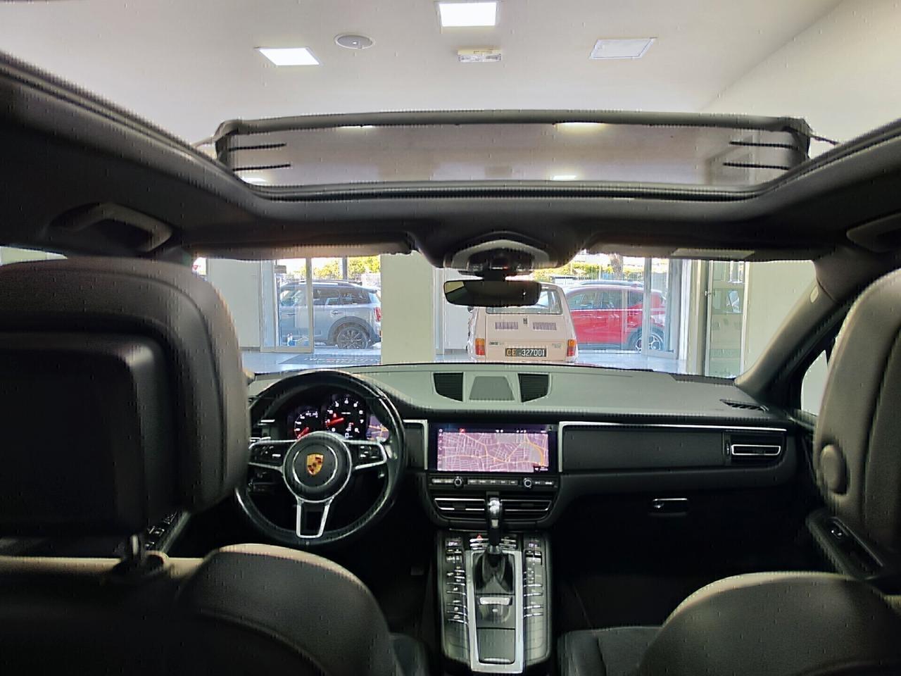 Porsche Macan 2.0 245cv Tetto Led