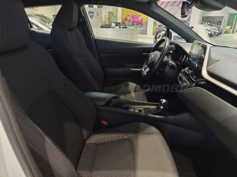 Toyota C-HR C-HR 1.8h Active e-cvt