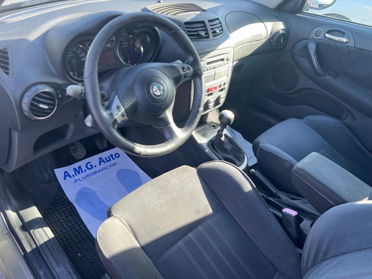 Alfa Romeo 147 1.9 JTD (120) 88 KW 5 porte Distinctive