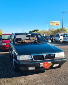 Lancia Thema 2.0 i.e. 16V