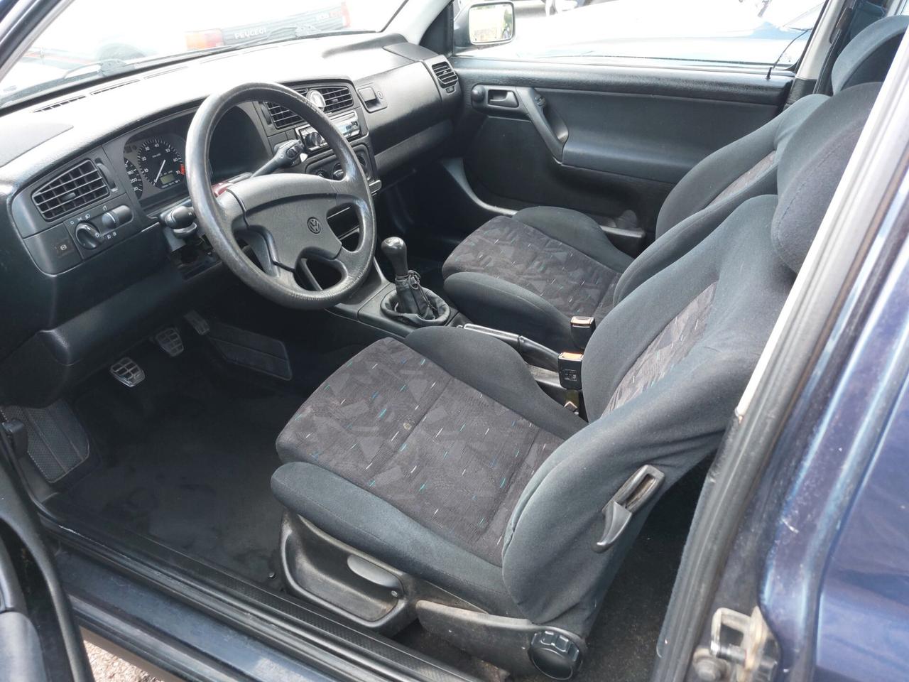 Volkswagen Golf GTI 2.0 cat 3 porte del 1993