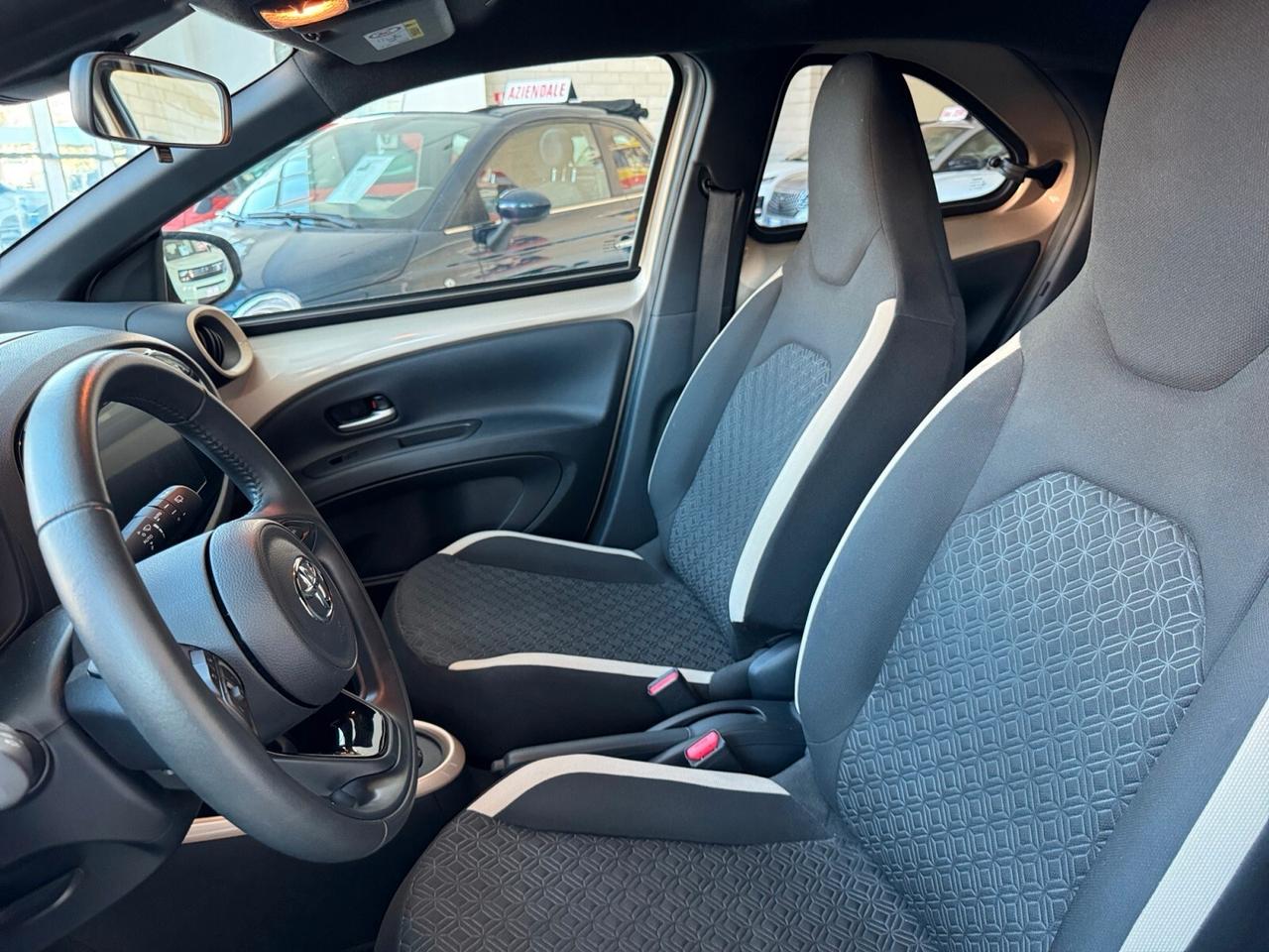 Toyota Aygo X 1.0 72 CV AUTOMATICA