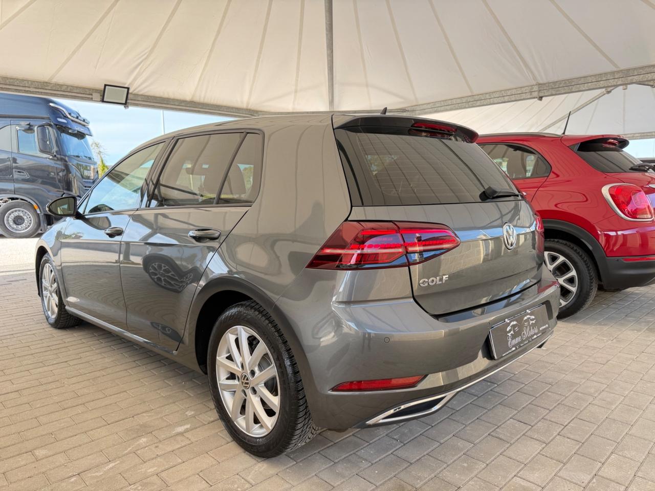 Volkswagen Golf 1.6 TDI 115 CV DSG COCKPIT