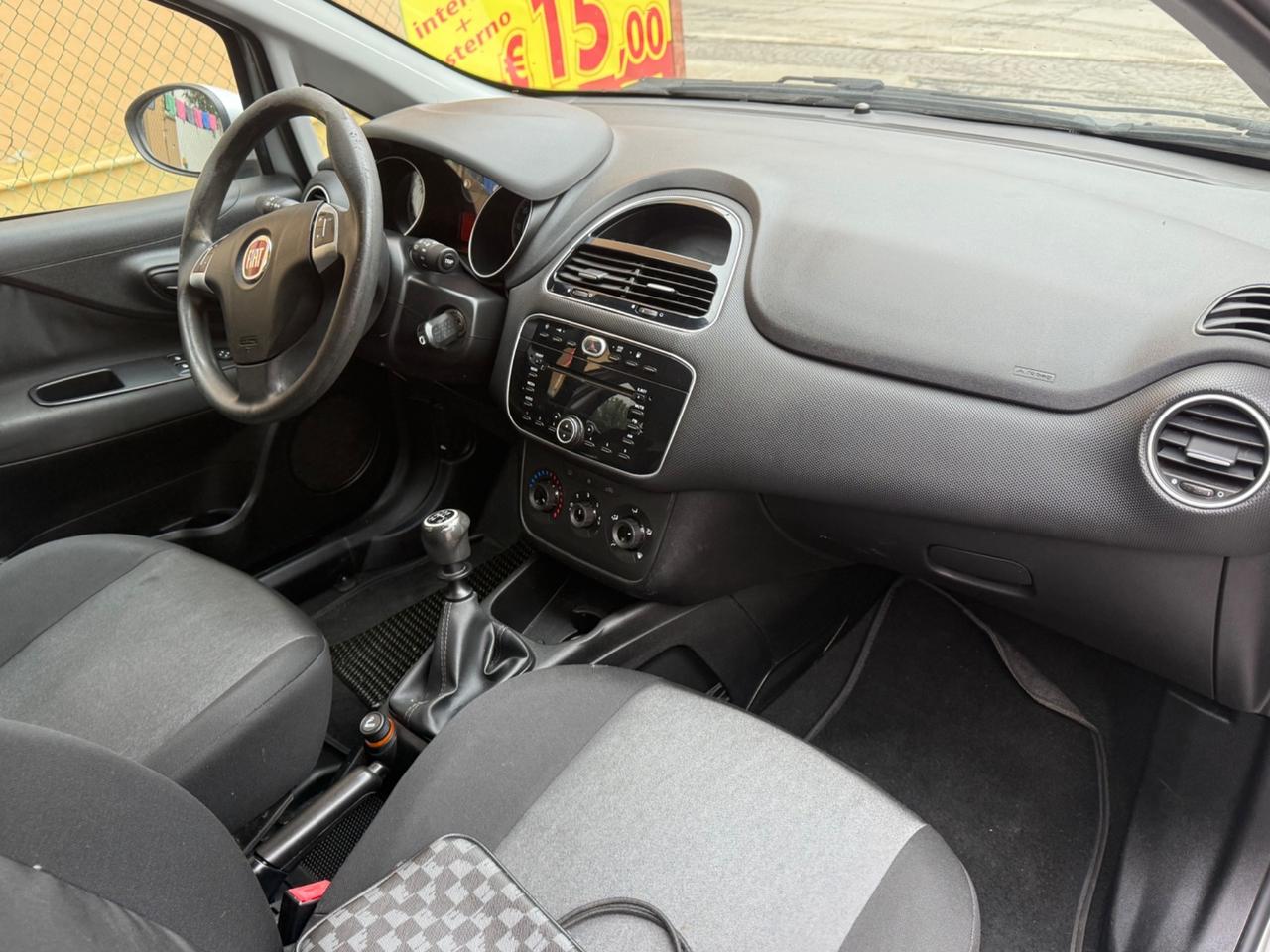 Fiat Punto 1.4 8V 5 porte Natural Power Street