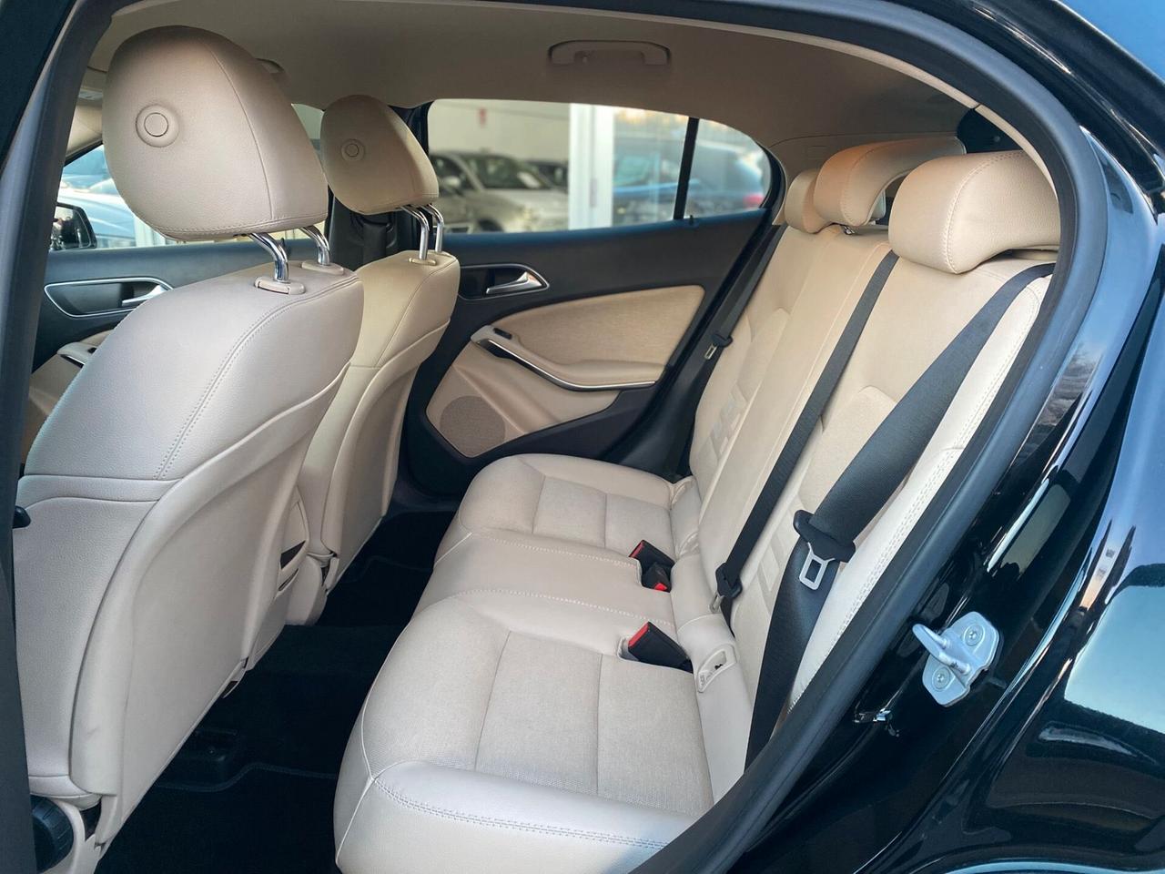 Mercedes-benz GLA 200 CDI Automatic 4Matic Premium