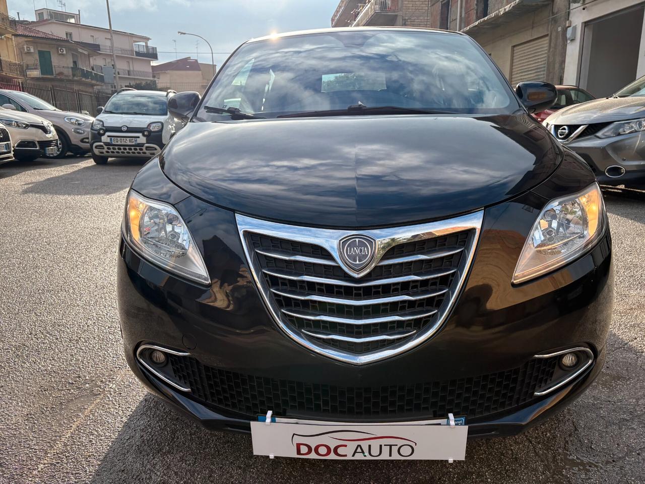 Lancia Ypsilon 1.2 69 CV 5 porte