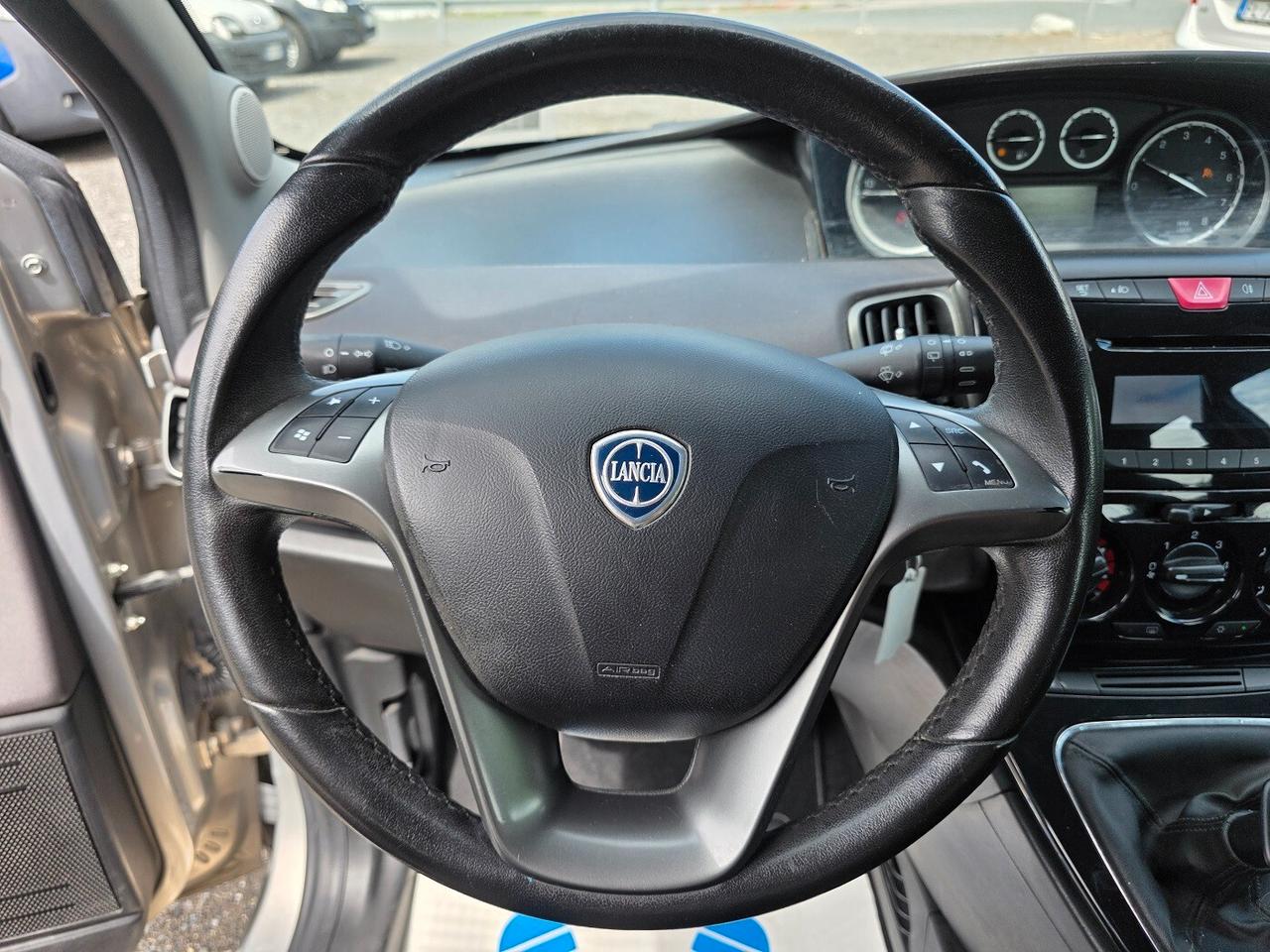 Lancia Ypsilon 1.2 69 CV 5 porte UNICO PROPRIETARIO