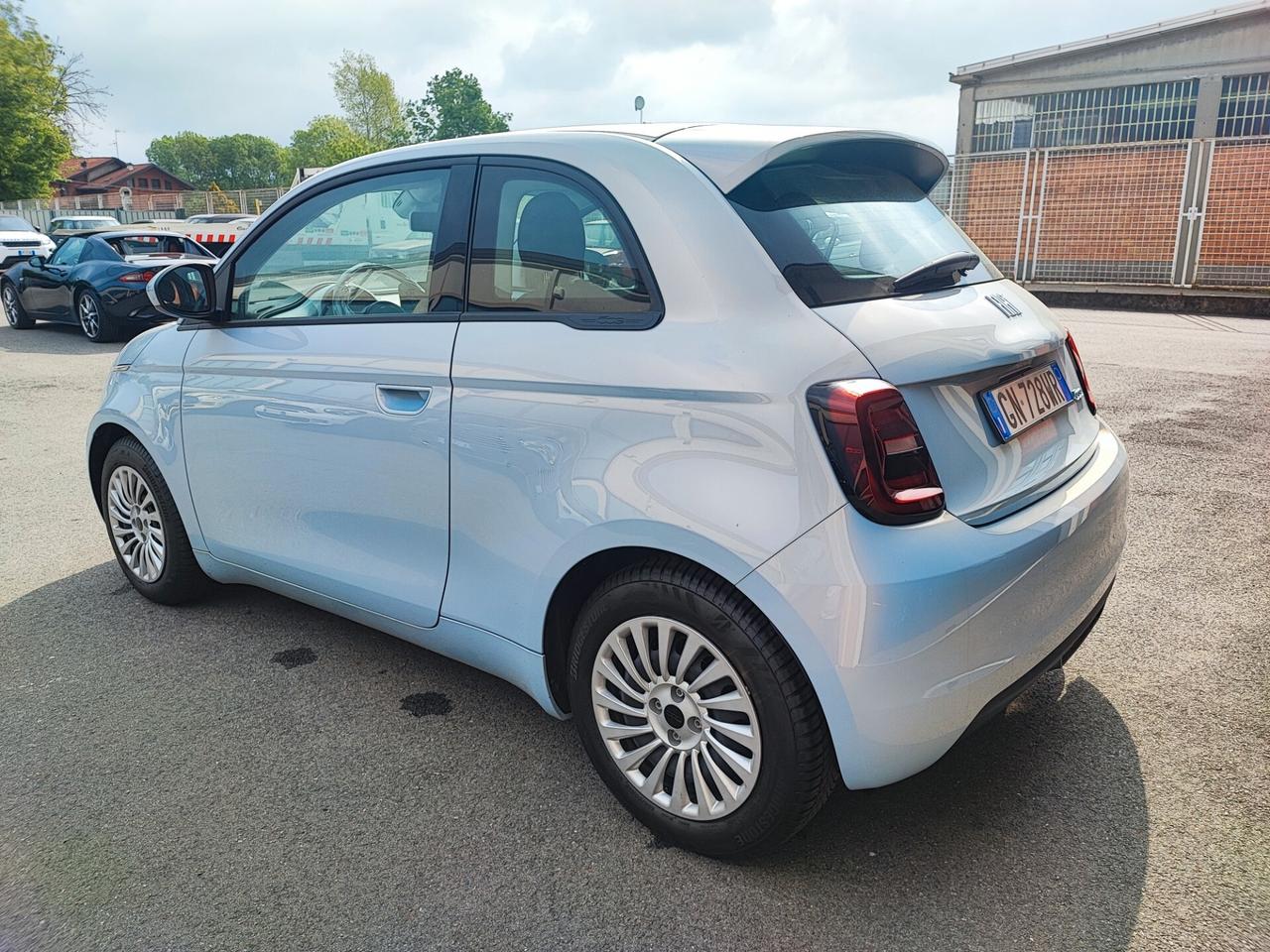 Fiat 500e Berlina 23,8 kWh
