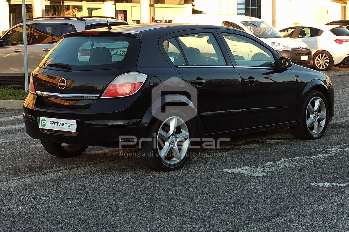 OPEL Astra 1.7 CDTI 101CV 5 porte Cosmo