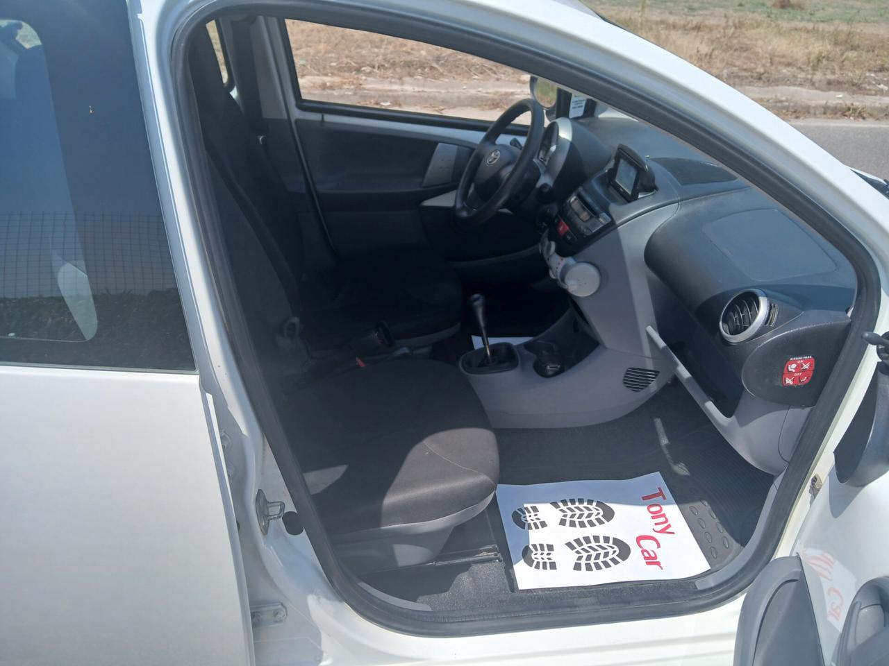 Toyota Aygo 1.0 12V VVT-i 5 porte Lounge Connect