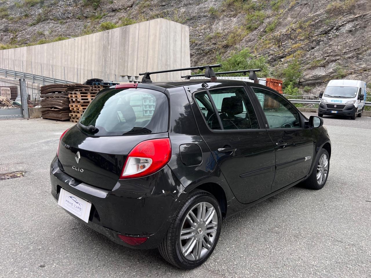 Renault Clio 1.2 16V 5 porte Luxe