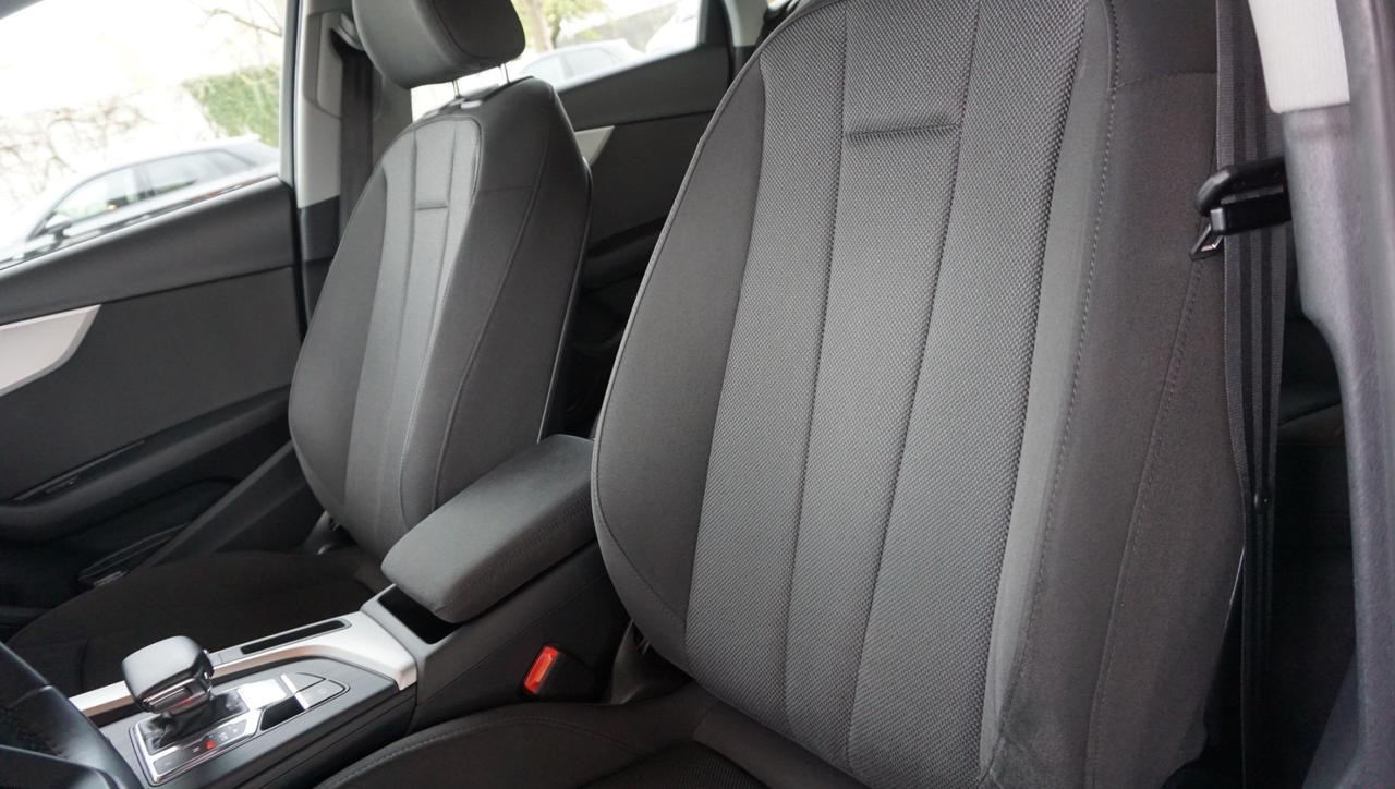 Audi A4 Avant 30 2.0 tdi Business 122cv s-tronic my16