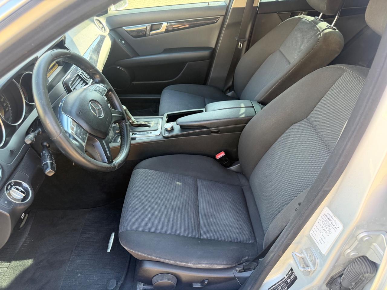 Mercedes-benz C 220 CDI BlueEFFICIENCY Avantgarde