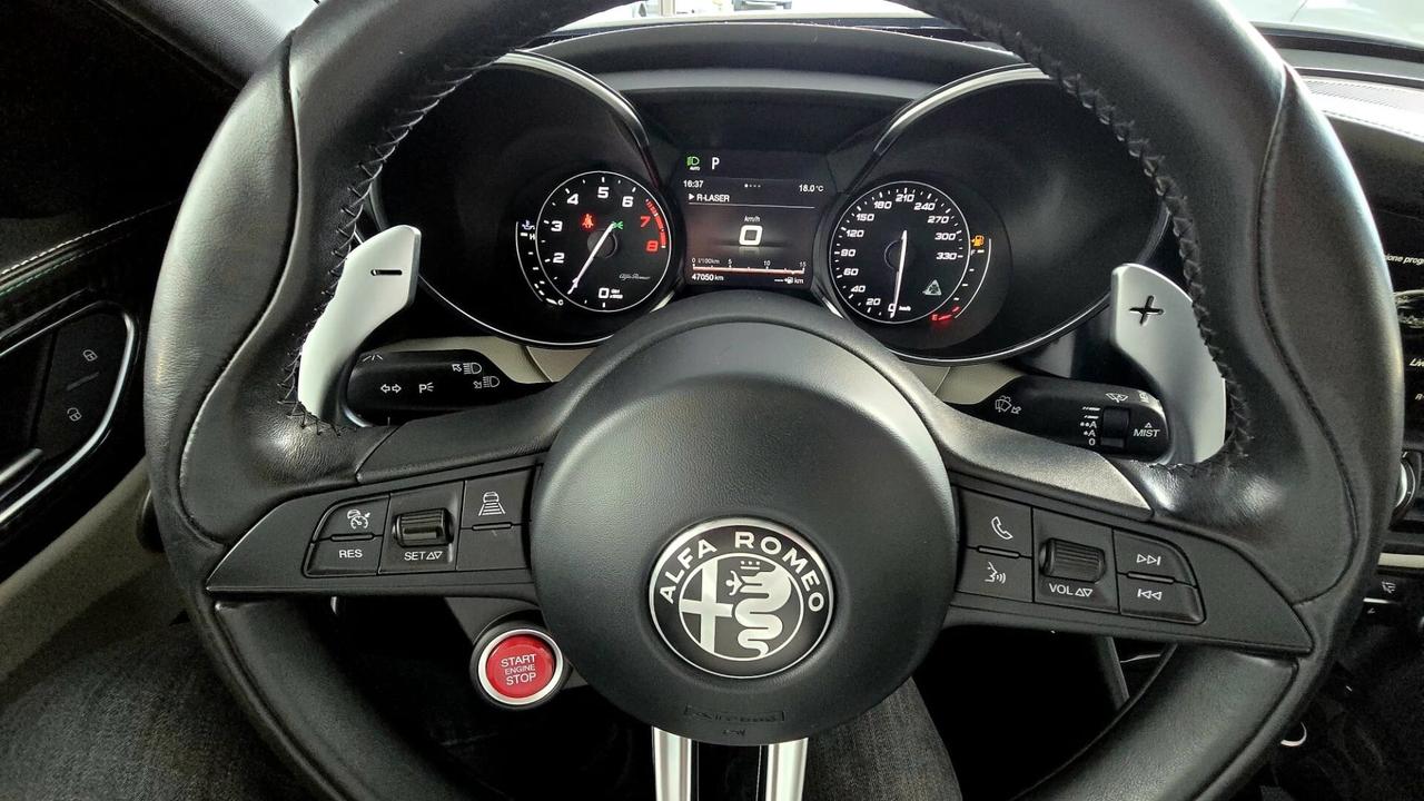 ALFA GIULIA QUADRIFOGLIO 510cv UNICA!!