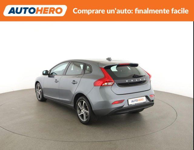 VOLVO V40 D2 Geartronic Momentum