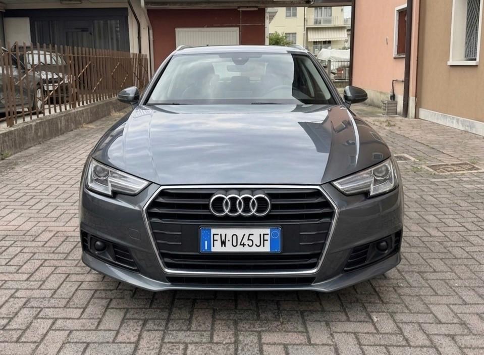 Audi A4 2.0 Tdi 150cv S-Tronic