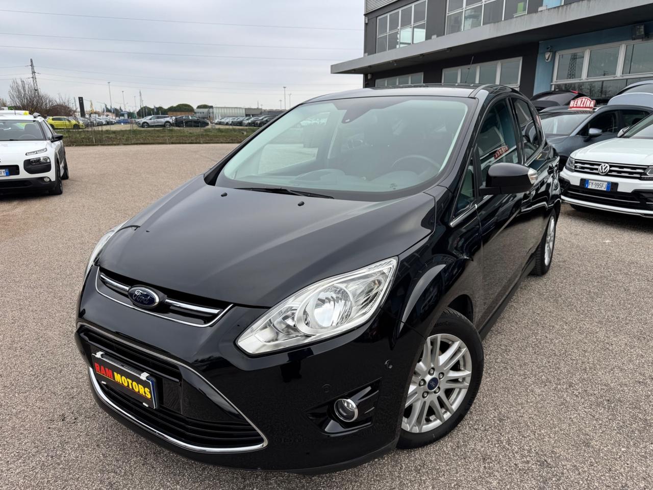 Ford C-Max 1.6 TDCi 115CV Titanium GANCIO TRAINO NEOPATENTATI