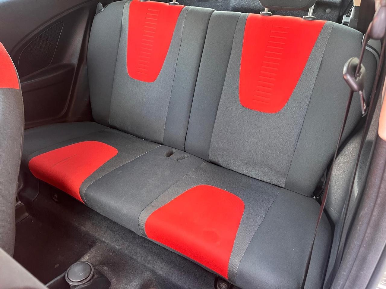 FORD KA 1.3 TDCI TITANIUM