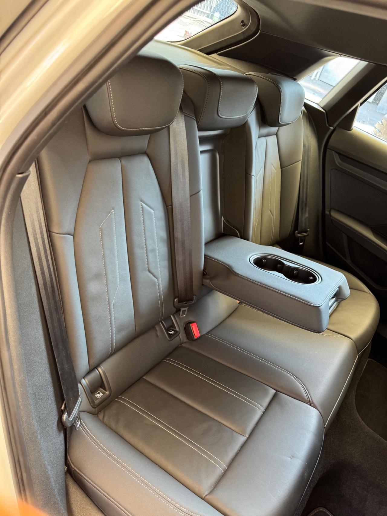 Audi A3 SPB 30 g-tron S tronic line edition 2022