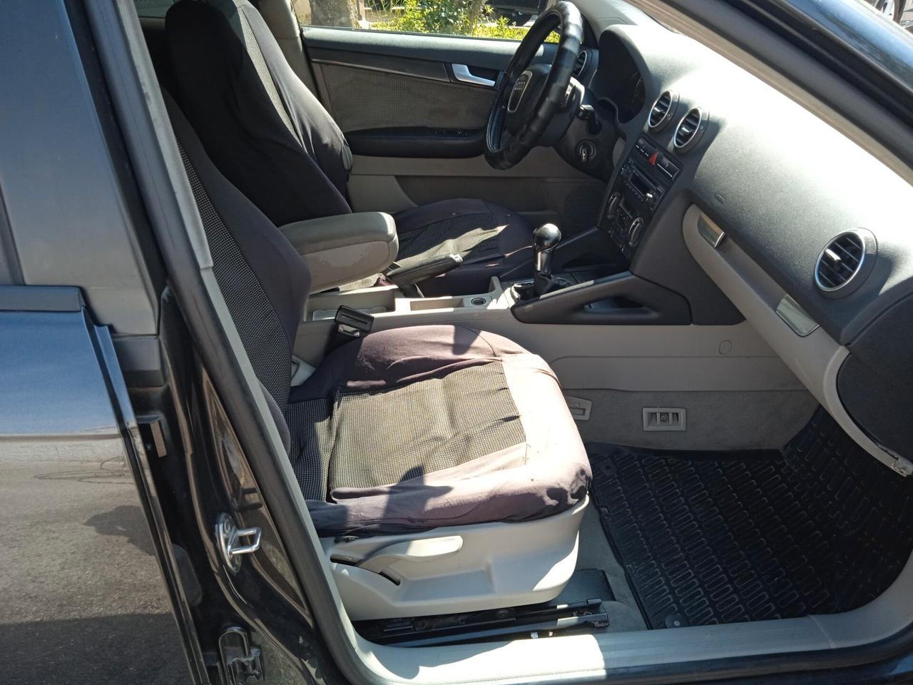 Audi A3 SPB 2.0 16V TDI Ambiente automatica
