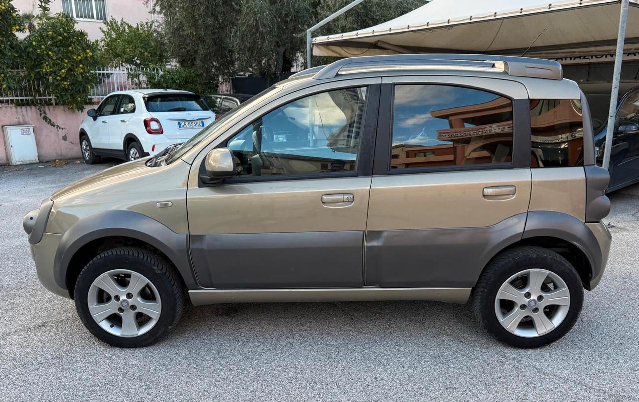 Fiat Panda 1.3 MJT 16V 4x4 CROSS