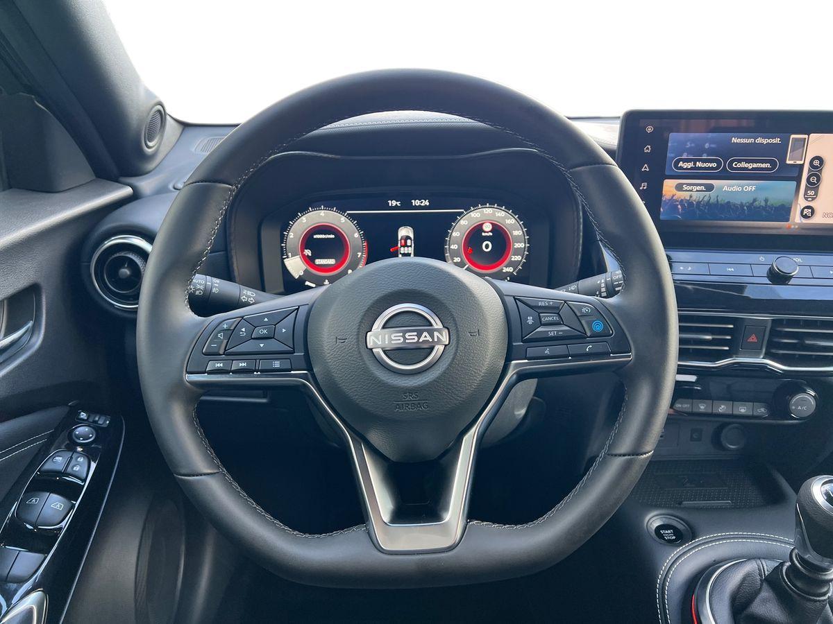 NISSAN JUKE TEKNA MT