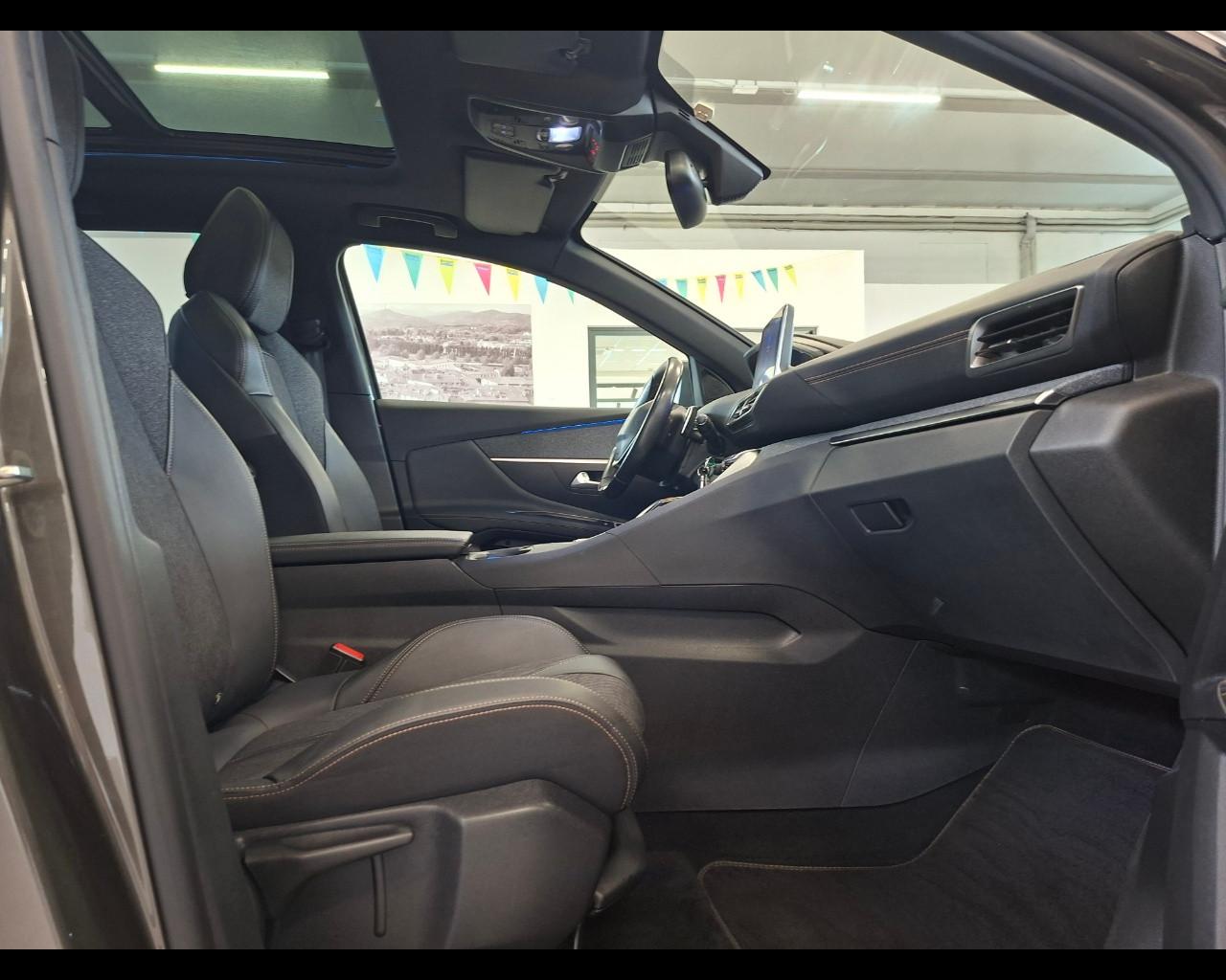 PEUGEOT 3008 2ª serie - 3008 PureTech Turbo 130 S&S EAT8 GT Line