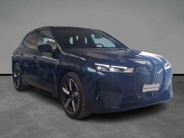 BMW iX xDrive 40 Pacchetto Sportivo Aut.
