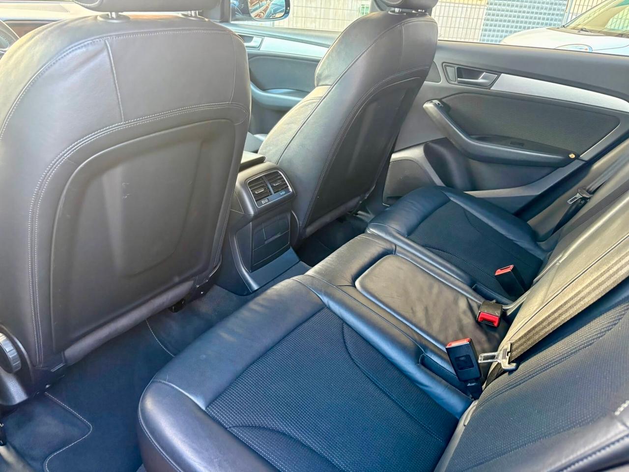 Audi Q5 2.0 TDI 190 CV S LINE