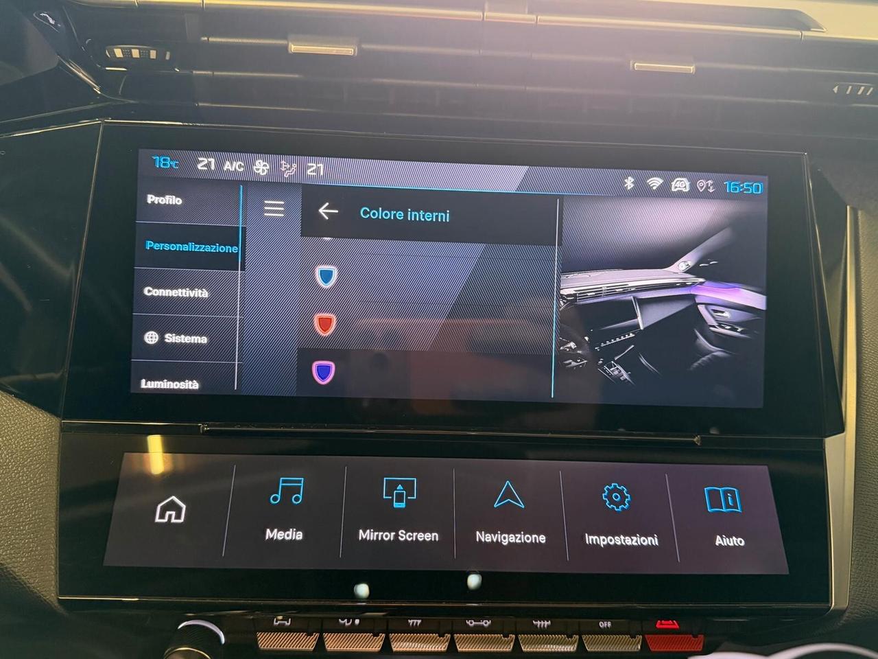 PEUGEOT 308 BERLINA ALLURE 1.5 PELLE NAVI OK NEOPATENTATI ANNO 2022