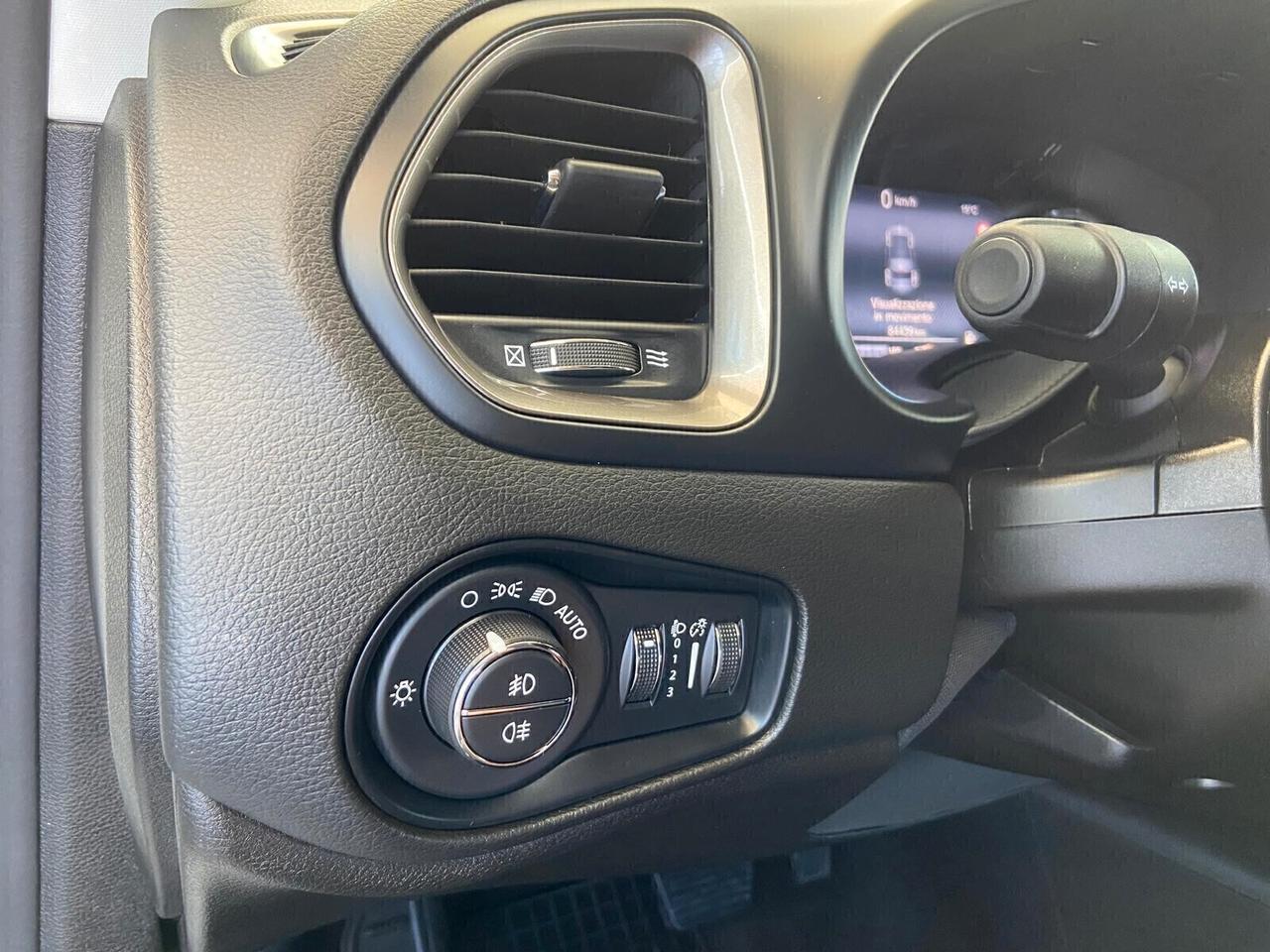 Jeep Renegade 1.5 Turbo T4 MHEV Limited