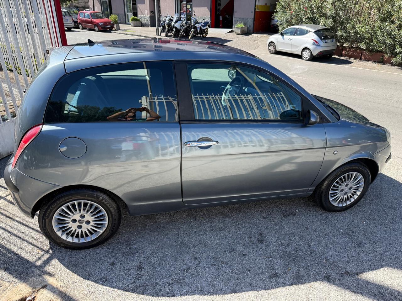 Lancia Ypsilon 1.2 Oro