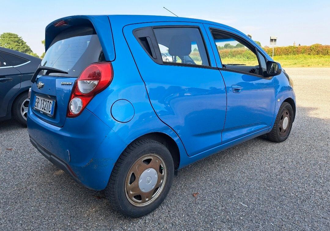 Chevrolet Spark 1.0 LT