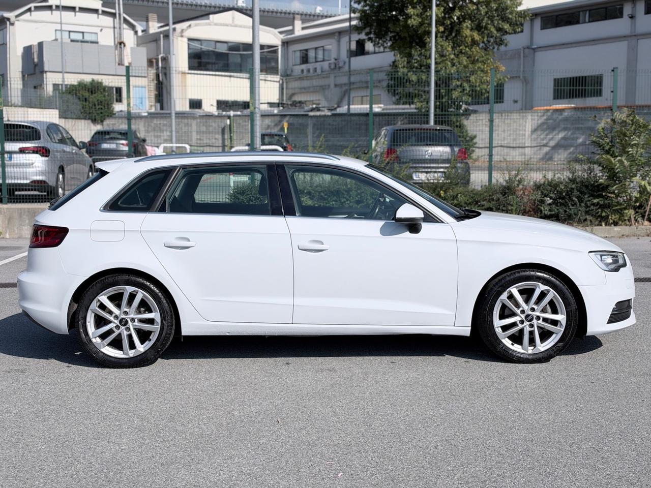 AUDI A3 2.0 TDI 150CV S-TRONIC PERMUTABILE