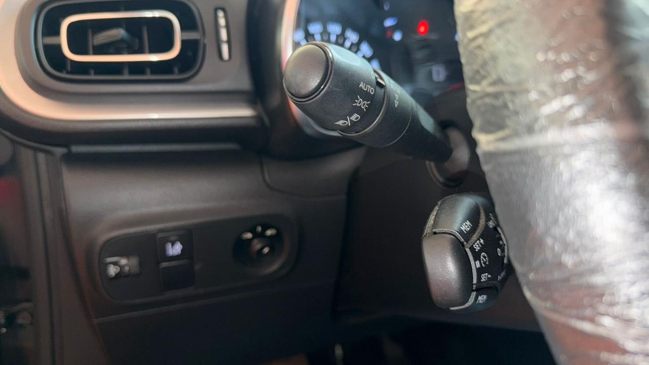 Citroen C3 PureTech 82 Shine BI/COLORE