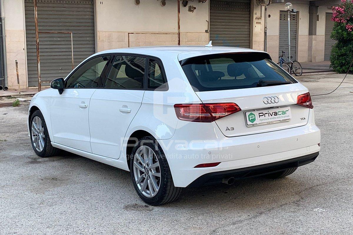 AUDI A3 SPB 1.6 TDI S tronic Business