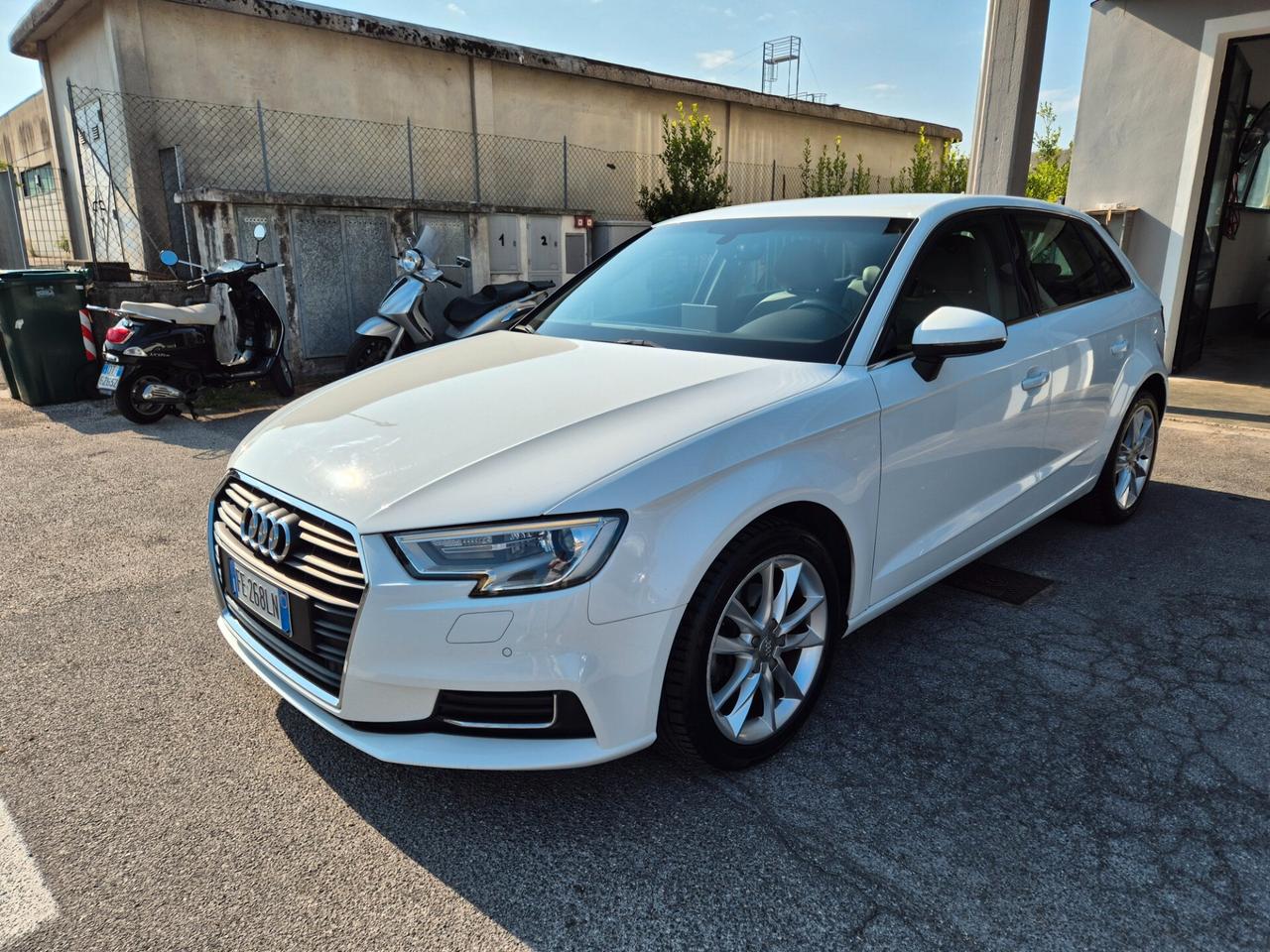 Audi A3 SPB 1.6 TDI Sport PARI A NUOVO