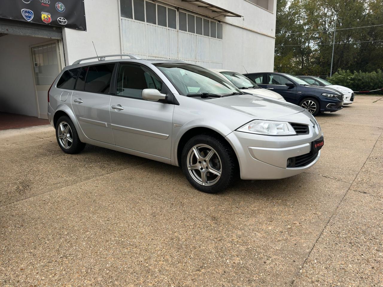 Renault Megane Mégane 1.5 dCi/105CV Grandtour Serie Speciale Exception