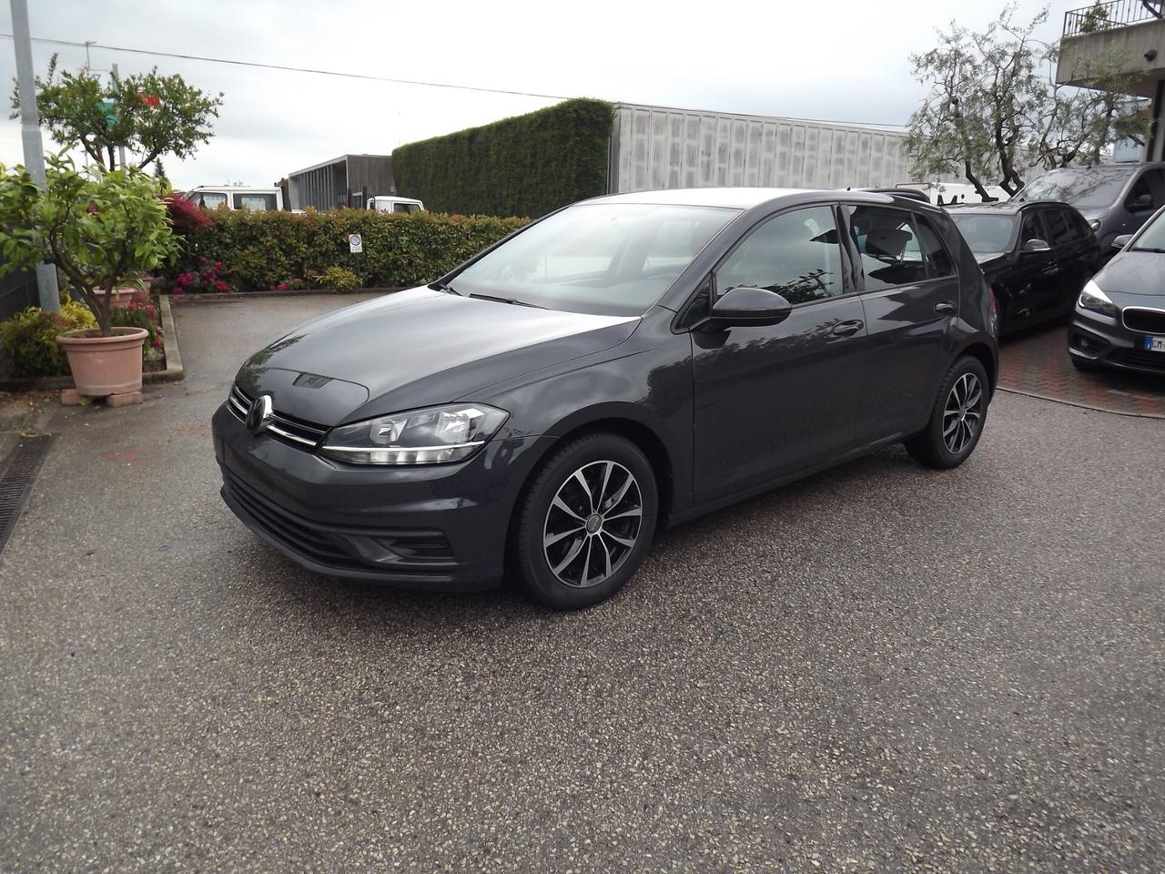 Volkswagen Golf 1.0 TSI 85 CV 5p. Trendline BlueMotion Technology