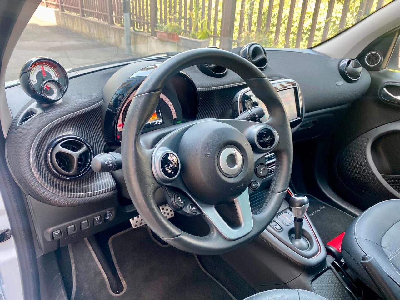 smart forFour EQ edition one, Brabus STYLE CAMERA, FULL LED