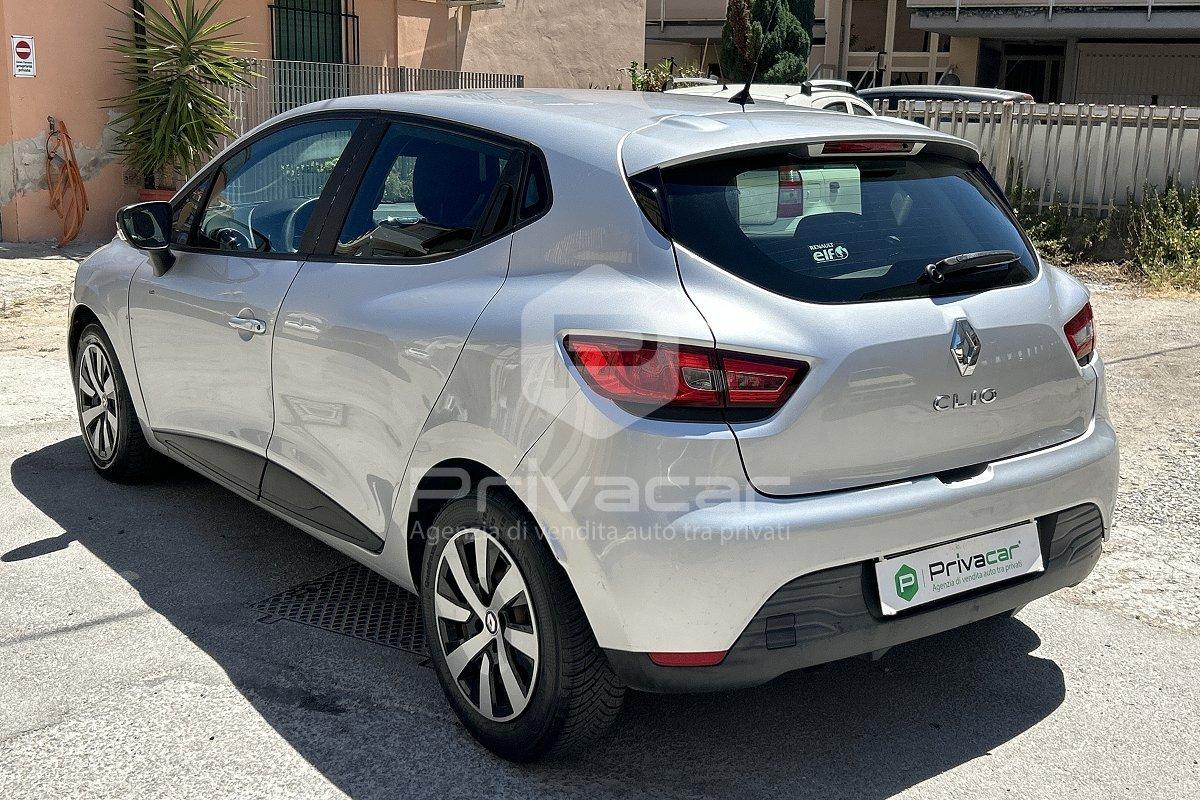 RENAULT Clio 1.2 75CV 5 porte Live