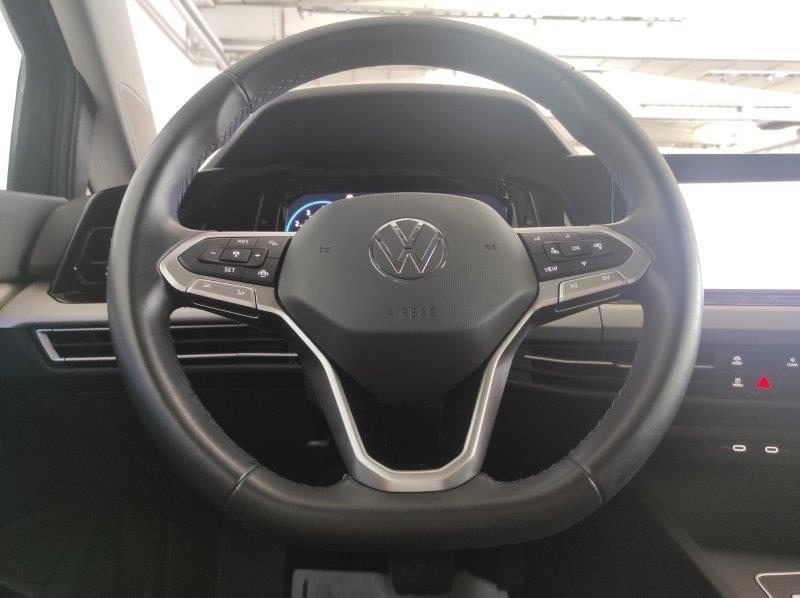 VOLKSWAGEN Golf 8ª serie - Golf 1.0 eTSI EVO DSG Life