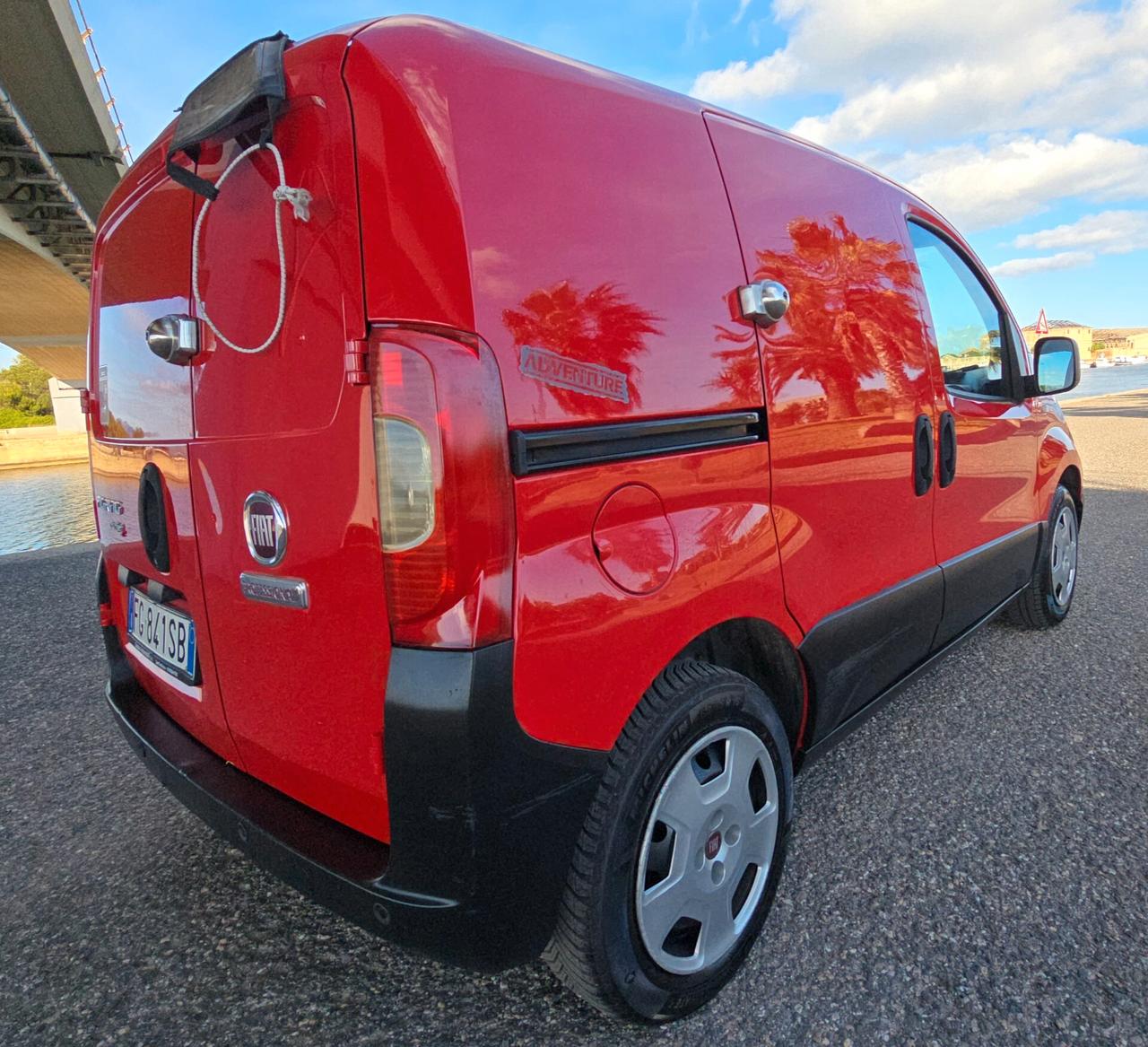 Fiat Fiorino 1.3 MJT 95CV Combinato Adventure