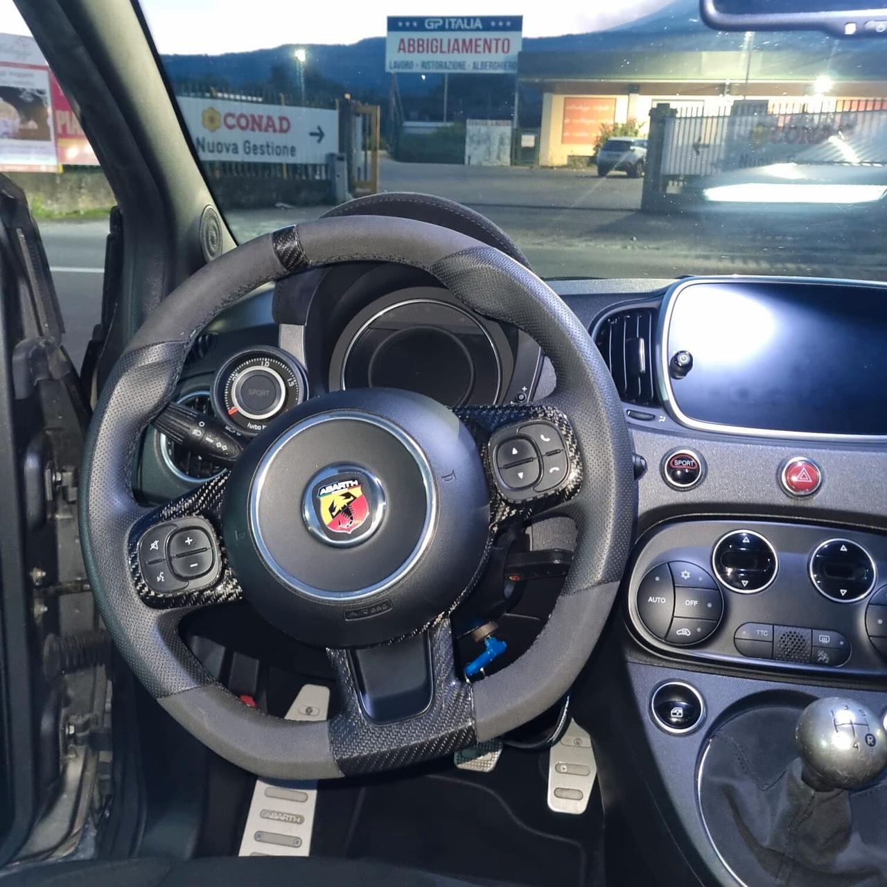 Abarth 595 1.4 Turbo T-Jet 180 CV Competizione