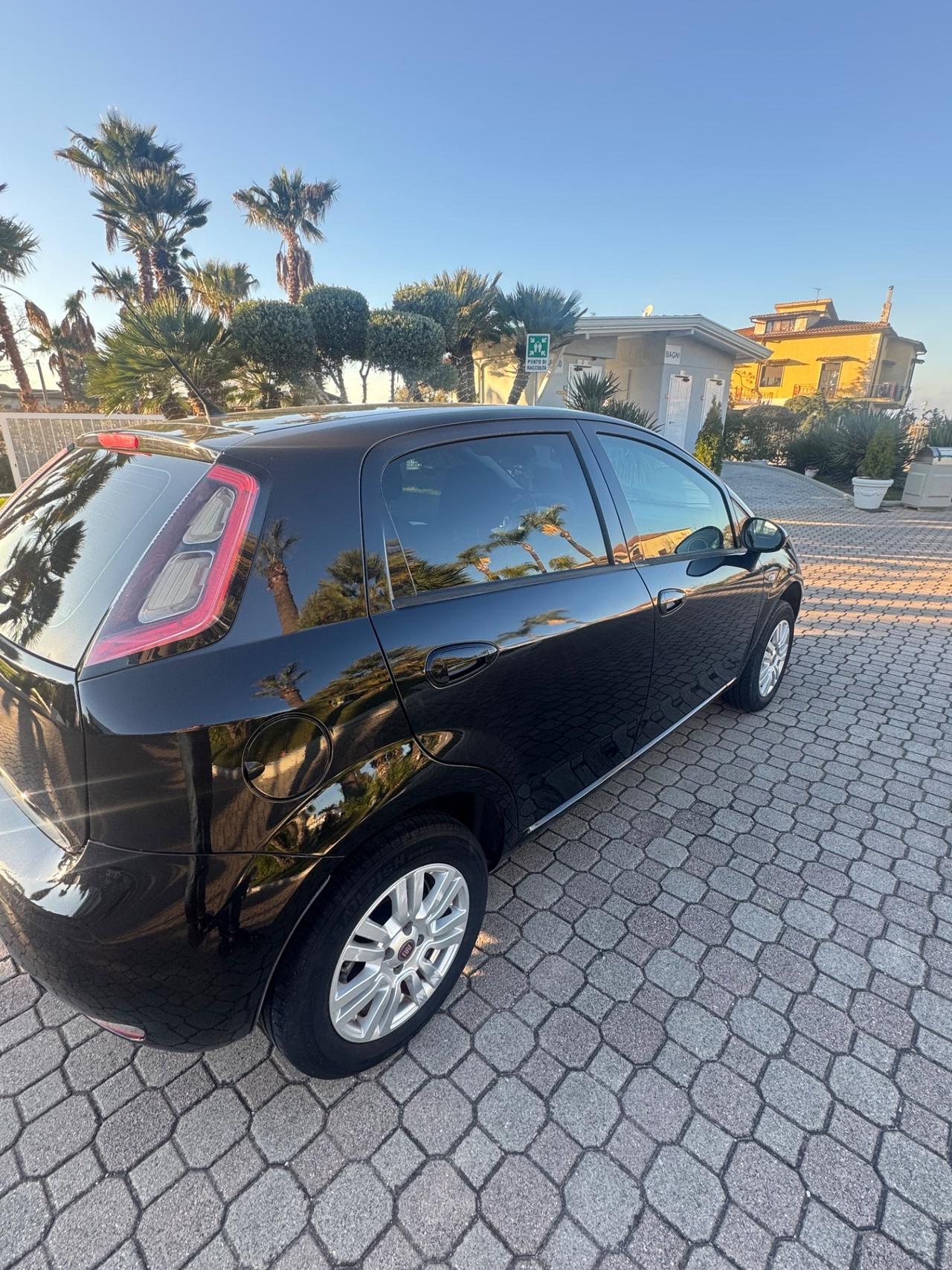 Fiat Punto 1.4 8V 5 porte Natural Power Lounge